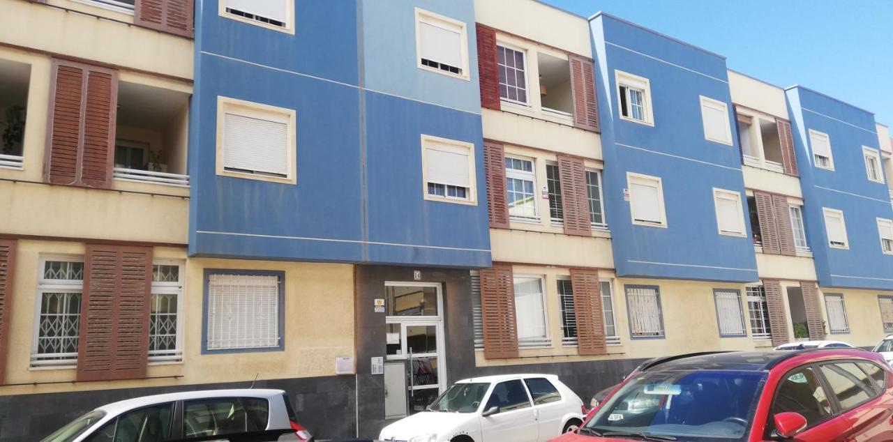 Apto Ache, Acogedor Apartamento De 66 M Con Terraza, Aire Acondicionado Y Parking Privado Gratuito Лос Абригос Екстериор снимка